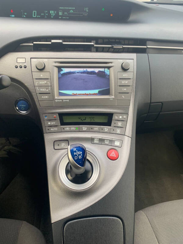 2012 Toyota Prius One