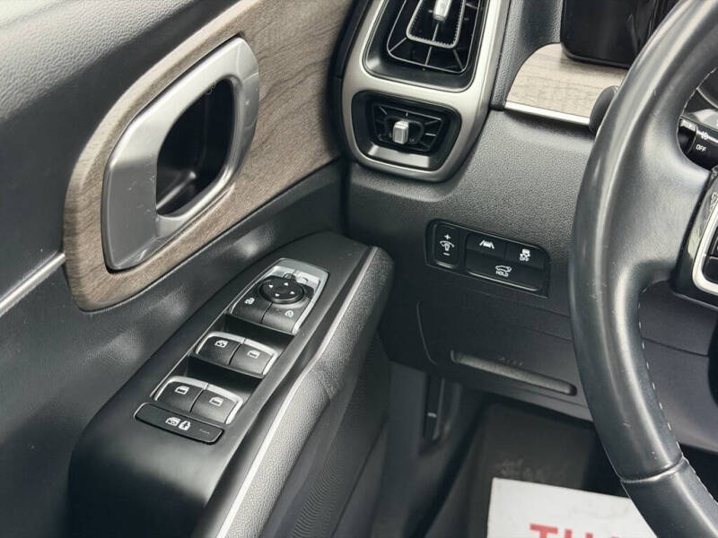 2022 Kia Sorento X-Line EX