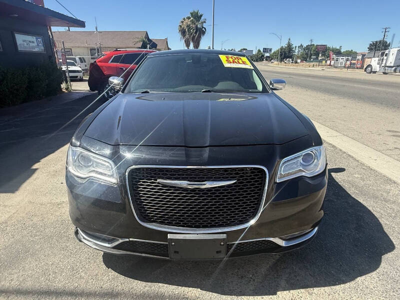 2016 Chrysler 300 C