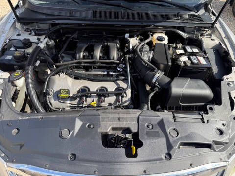 2012 Ford Taurus SE