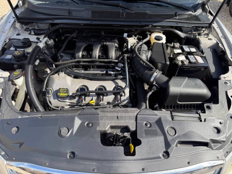2012 Ford Taurus SE