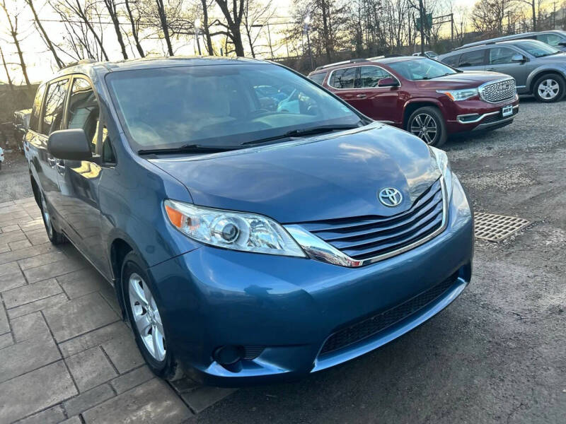 2017 Toyota Sienna