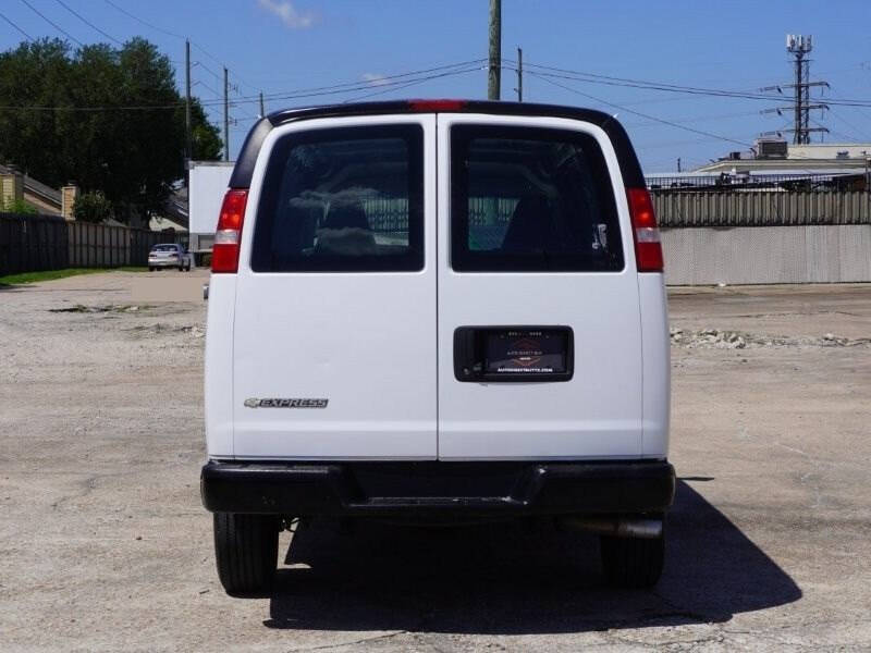 2021 Chevrolet Express 2500