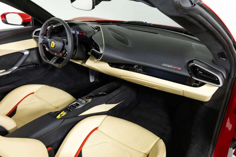 2024 Ferrari 296 GTS