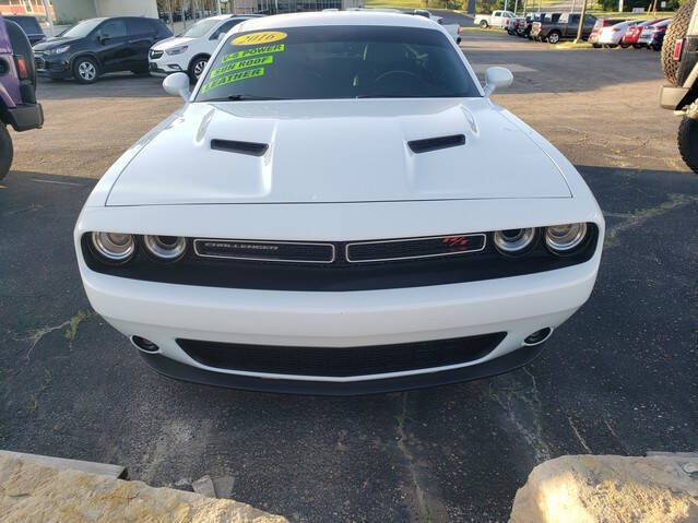 2016 Dodge Challenger R/T Plus