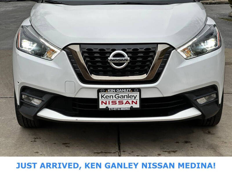 2019 Nissan Kicks SR