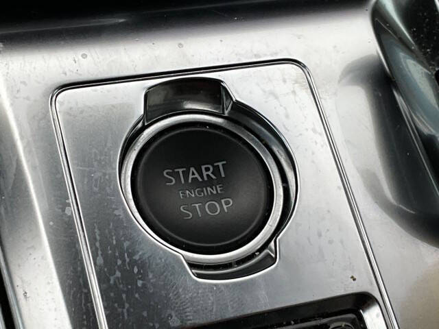 2021 Jaguar XF P300 R-Dynamic SE