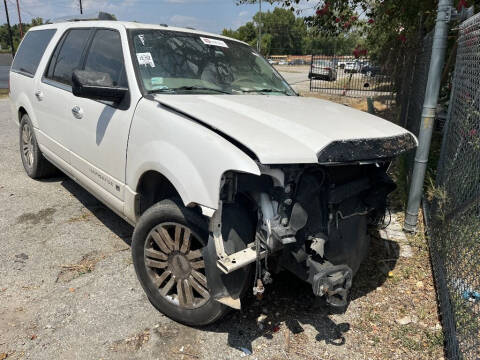 2014 Lincoln Navigator L for sale at SCOTT HARRISON MOTOR CO in Houston TX