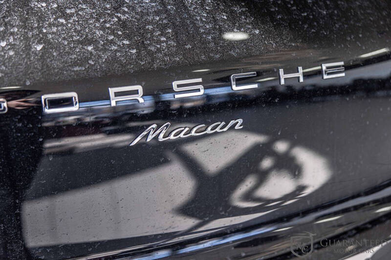 2017 Porsche Macan