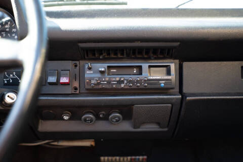 1977 Volkswagen Super Beetle