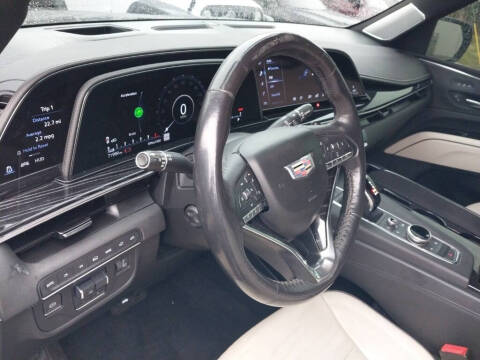 2022 Cadillac Escalade Sport