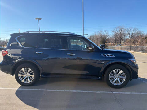 2017 Infiniti QX80
