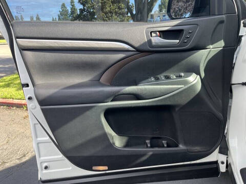 2017 Toyota Highlander Hybrid Limited