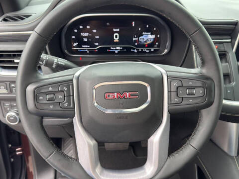 2023 GMC Yukon XL SLT