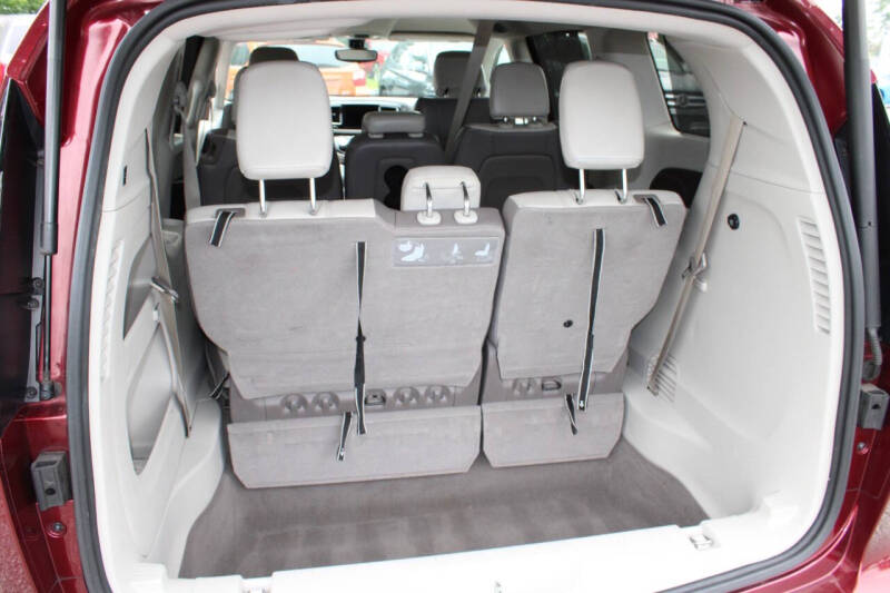 2017 Chrysler Pacifica Touring-L