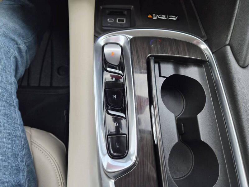 2024 Buick Enclave Essence