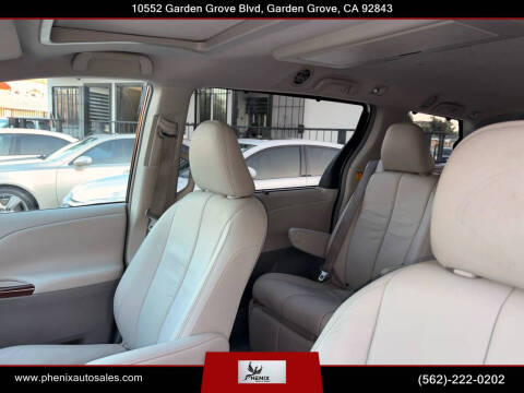 2011 Toyota Sienna Limited 7-Passenger