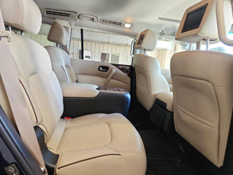 2017 Nissan Armada Platinum