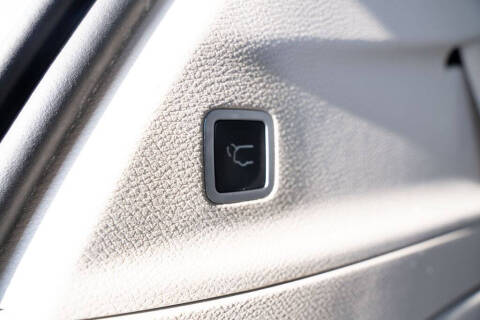 2018 Chrysler Pacifica Hybrid Limited