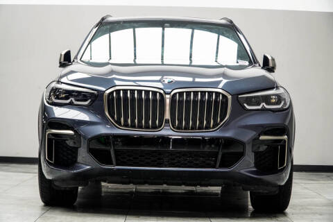2022 BMW X5 M50i