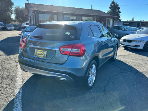 2015 Mercedes-Benz GLA GLA 250