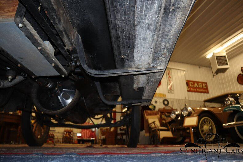 1916 Studebaker ED-6 7 Pass Touring