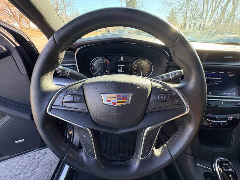 2020 Cadillac XT5 Luxury