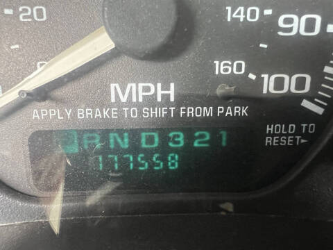 2001 Chevrolet Tahoe LS