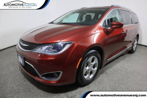 2017 Chrysler Pacifica
