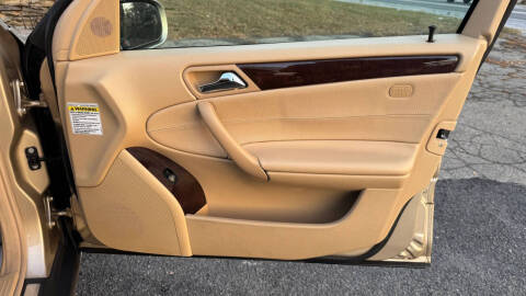 2004 Mercedes-Benz C-Class C 240 4MATIC