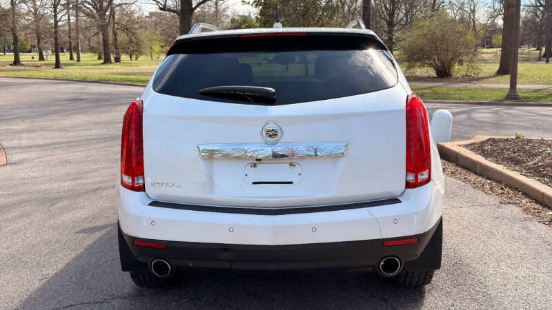 2011 Cadillac SRX Luxury Collection