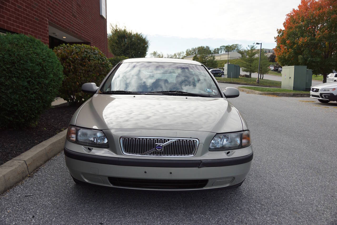 2001 Volvo V70 for sale at Dougherty Automotive in West Chester, PA