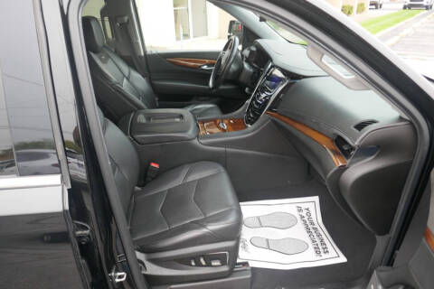 2017 Cadillac Escalade ESV Premium Luxury