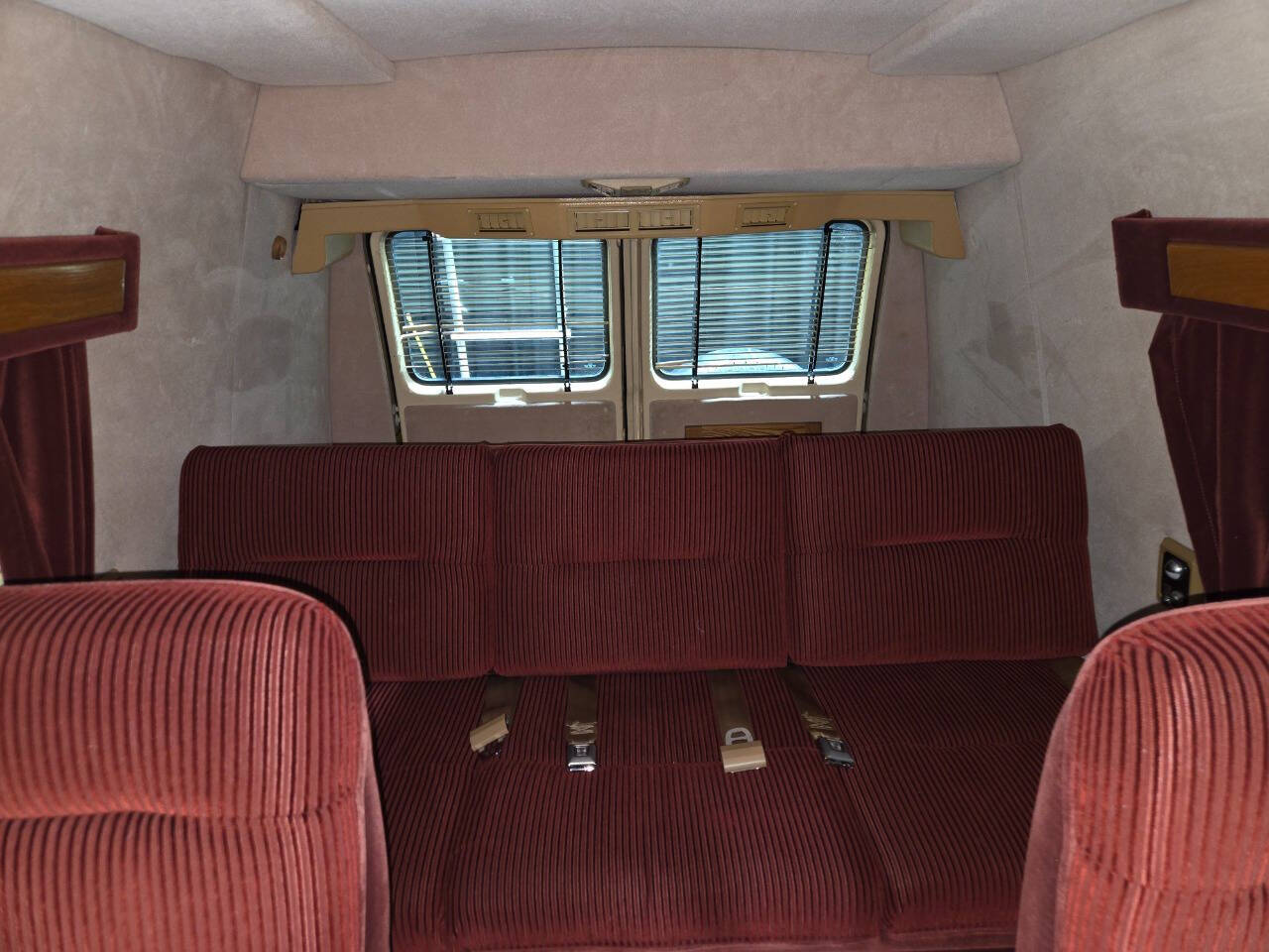 1988 Chevrolet Chevy Van 81