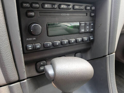 2003 Ford Mustang Premium