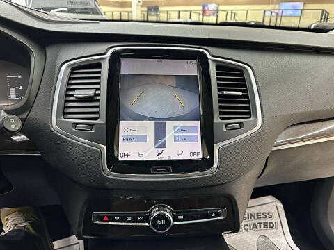 2019 Volvo XC90 T5 Momentum