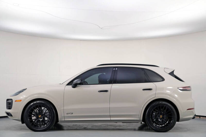 2021 Porsche Cayenne GTS