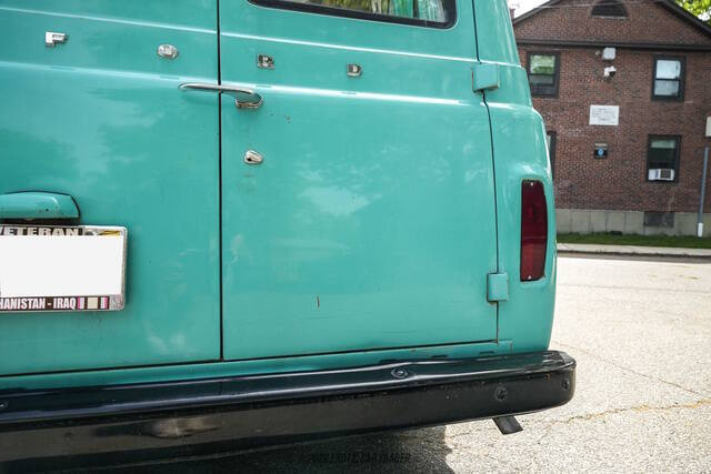 1965 Ford Econoline