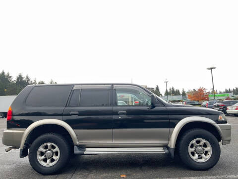 1996 Mitsubishi Challenger