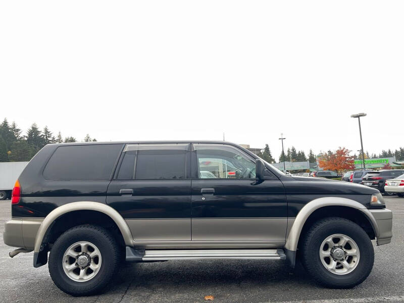 1996 Mitsubishi Challenger