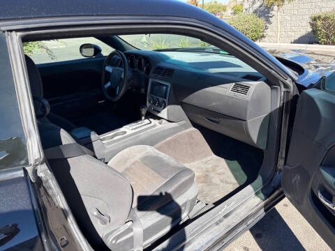 2010 Dodge Challenger SE