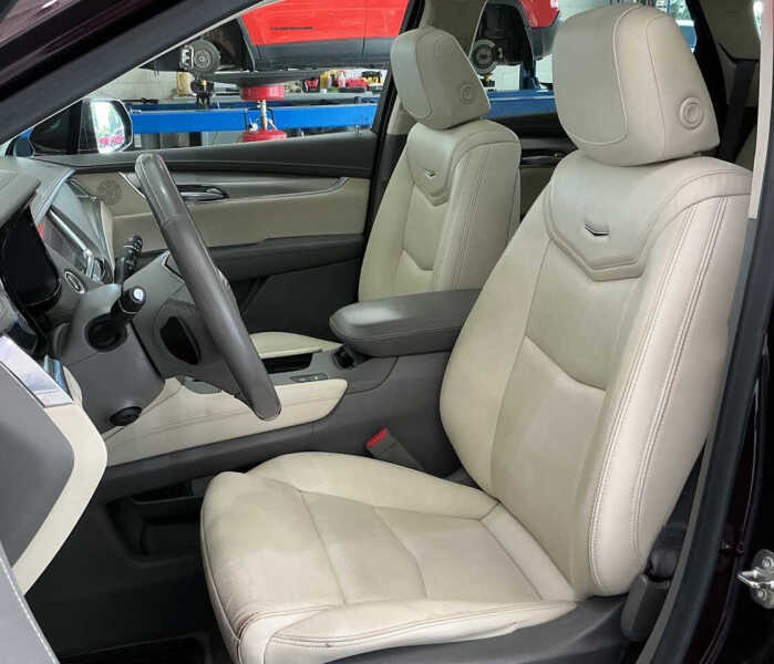 2018 Cadillac XT5 Premium Luxury