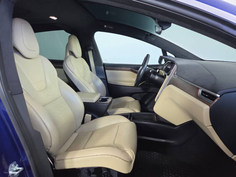 2016 Tesla Model X 75D
