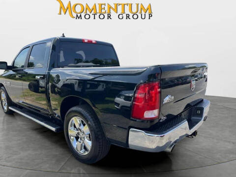 2016 RAM 1500 SLT
