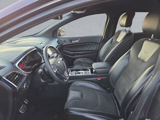 2019 Ford Edge ST