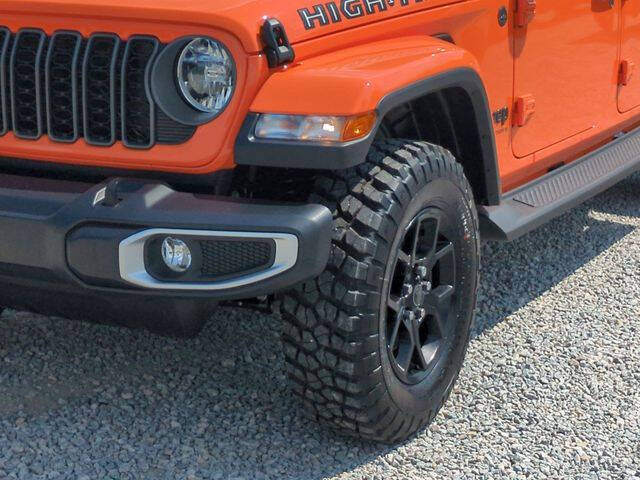 2025 Jeep Gladiator High Tide