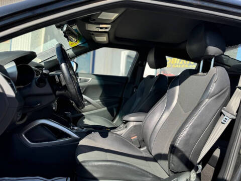 2016 Hyundai Veloster