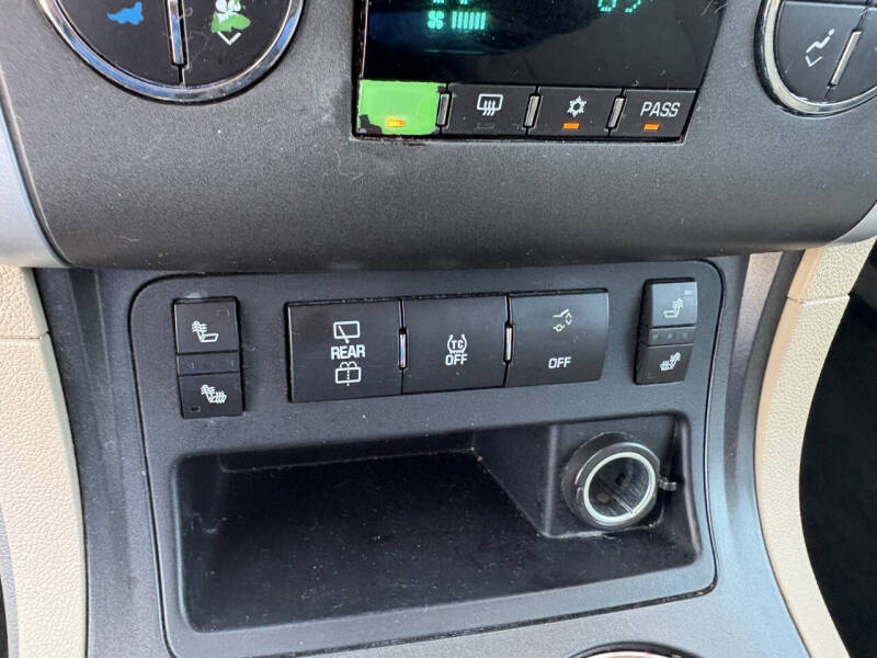 2012 Chevrolet Traverse LT