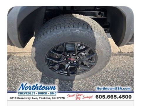 2025 GMC Canyon Elevation