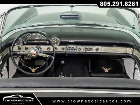 1955 Ford Thunderbird